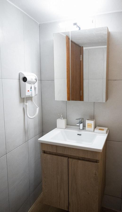 Este Luxury Apartments Kriopigi Exterior photo