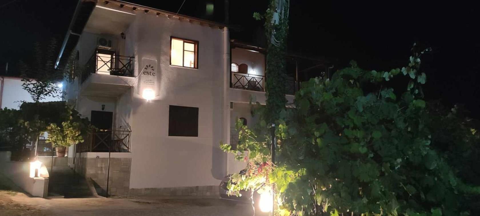 Este Luxury Apartments Kriopigi Exterior photo